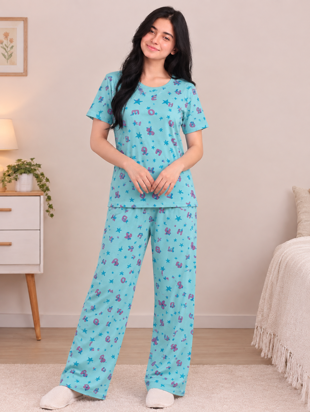 Women’s Printed Cotton Pajama Set – Comfortable Short Sleeve Top & Wide-Leg Pants
Description